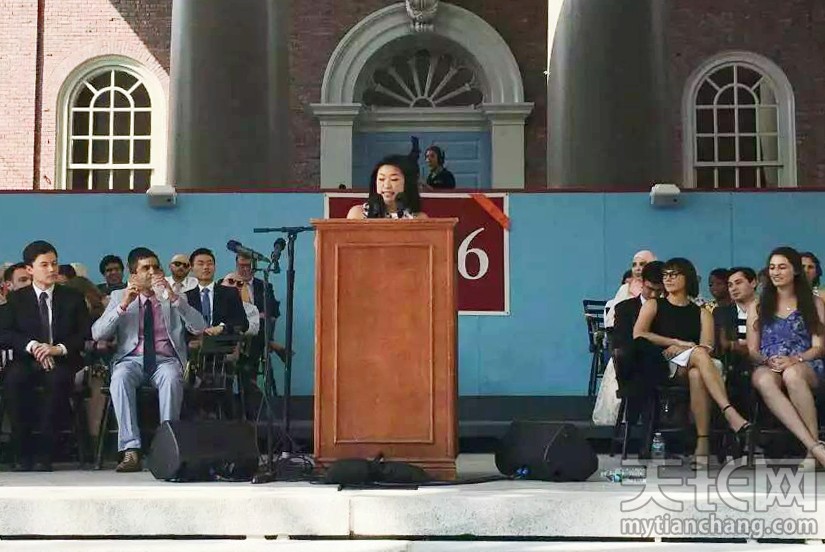杨村籍女孩高洁在哈佛大学本科毕业典礼上演讲