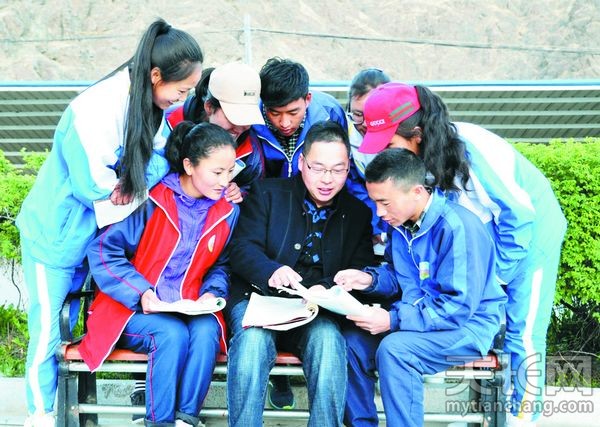 曹国彬:一载援藏心 永远高原情『社会民生-今日